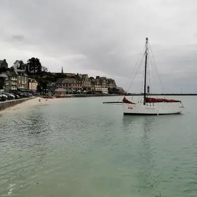 Studio 5 proche du port