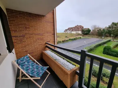 Balcon ou terrasse dans l'établissement Cosy Plage-Accès privé à la Mer
