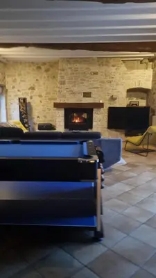 Coin salon dans l'établissement Chambre Colomby Kaabi