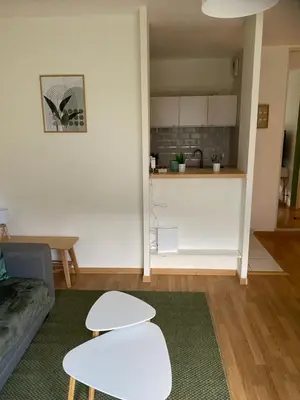 Cuisine ou kitchenette dans l'établissement Appartement Port-En-Bessin Mer Proche
