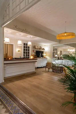Cuisine ou kitchenette dans l'établissement Hôtel De La Plage