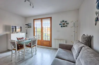 Coin salon dans l'établissement Doudounette - Appartement à proximité de la plage