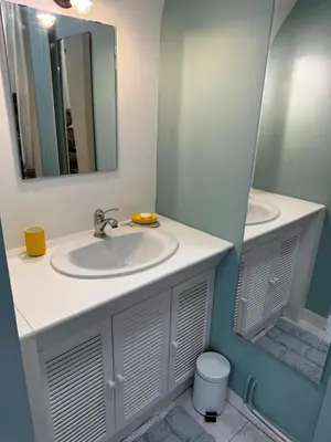Salle de bains dans l'établissement Chambres d'hôtes dans une magnifique propriété