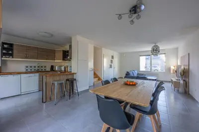 Cuisine ou kitchenette dans l'établissement Rivage Calvados - A 500m de la plage