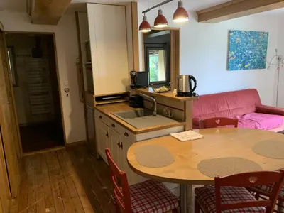 Cuisine ou kitchenette dans l'établissement Le Clos des Tilleuls - D Day Home - Gîte