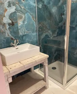 Salle de bains dans l'établissement la petite maison Normandie