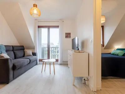 Télévision ou salle de divertissement dans l'établissement Apartment Fleur Marine-34 by Interhome