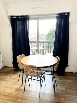 Balcon ou terrasse dans l'établissement studio à deux pas de la plage et des commerces