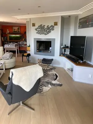 Télévision ou salle de divertissement dans l'établissement Maison Blanche
