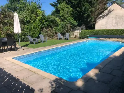 Piscine de l'établissement Jasmin Cottage with seasonal Swimming Pool ou située à proximité