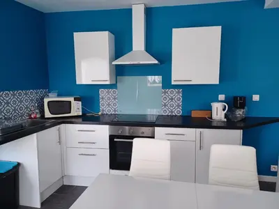 Cuisine ou kitchenette dans l'établissement AU PARADIS DE BB