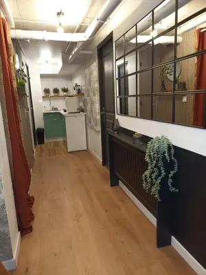 Cuisine ou kitchenette dans l'établissement Studio cosy 2 à 4 pers parking privé