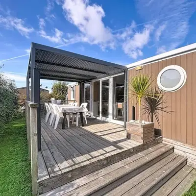 Mobil-home tout confort près de la plage avec piscine chauffée