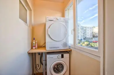 Cuisine ou kitchenette dans l'établissement Belle Vaucelles • rénové et design • parking, wifi