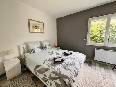 Un ou plusieurs lits dans un hébergement de l'établissement Esperanza Maison & Jardin Mer