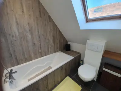 Salle de bains dans l'établissement La Grange