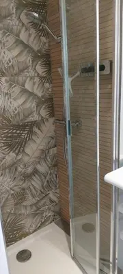 Salle de bains dans l'établissement Gîte de Cantilly meublé de tourisme 3 étoiles ***
