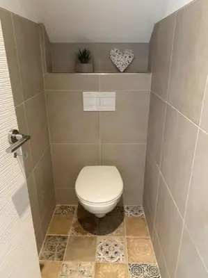 Salle de bains dans l'établissement Maison de ville avec terrasse