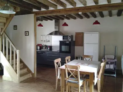 Cuisine ou kitchenette dans l'établissement Gite Normand sur les plages du débarquement.