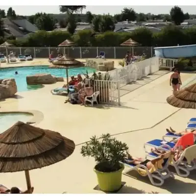 Mobile-home Camping 4 etoiles bord de mer