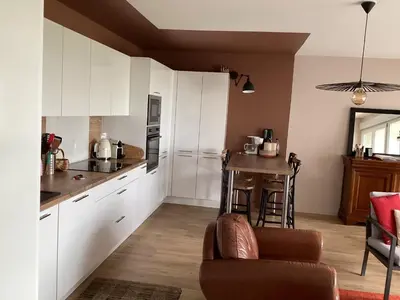 Cuisine ou kitchenette dans l'établissement Les flots de Cancale