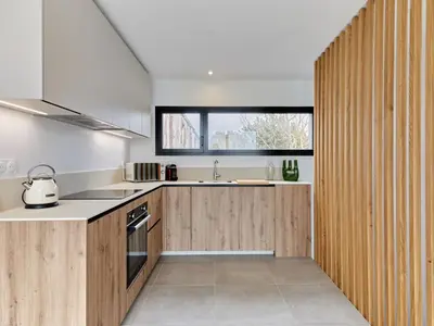 Cuisine ou kitchenette dans l'établissement Holiday Home Le Sund by Interhome