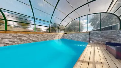 Piscine de l'établissement La Clef Decamp Domaine de Lalie 20pers piscine tennis, 8min mer ou située à proximité