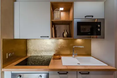 Cuisine ou kitchenette dans l'établissement Nénuphar