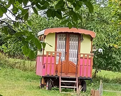 Jardin de l'établissement Chez Marie Roulotte
