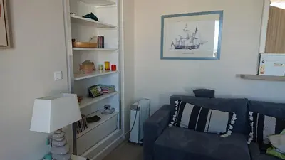 Cuisine ou kitchenette dans l'établissement Appartement Duplex 55m2 face à la mer