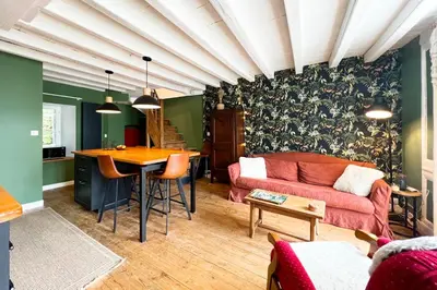 Coin salon dans l'établissement Appart de charme, 2 chambres en centre ville