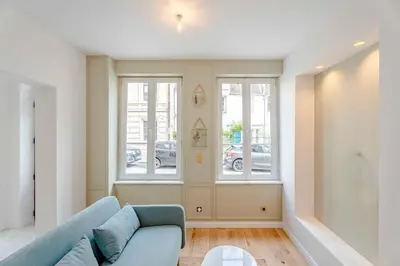 Coin salon dans l'établissement Petit Appartement Cosy proche Centre historique