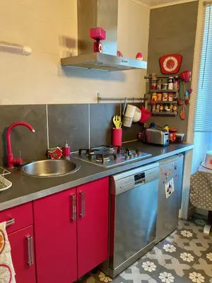Cuisine ou kitchenette dans l'établissement Maison sympa en centre-bourg