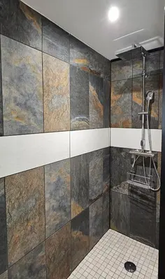 Salle de bains dans l'établissement Maison Saint Côme du Mont