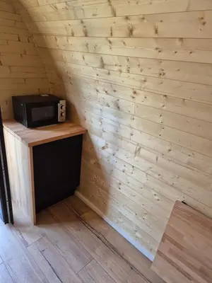 Cuisine ou kitchenette dans l'établissement CAMPING LES GRAVELETS 2étoiles