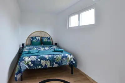 Un ou plusieurs lits dans un hébergement de l'établissement Le D-Day - Sauna - A moins de 2 km de la plage
