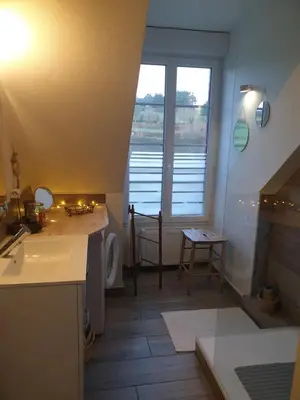 Cuisine ou kitchenette dans l'établissement bel appartement 4 personnes
