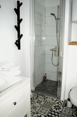 Salle de bains dans l'établissement L'Escale - Studio avec loggia en centre ville