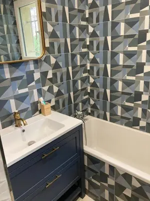 Salle de bains dans l'établissement Villa très proche de la plage