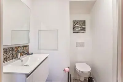 Salle de bains dans l'établissement Bel Appartement Cabourg