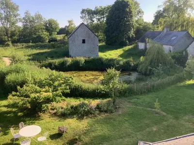 Jardin de l'établissement Gîte de la Ressourcery