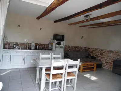 Cuisine ou kitchenette dans l'établissement le bourg neuf de haut