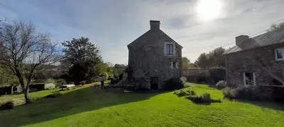 Jardin de l'établissement Les gîtes de La Petite Taupe - Studio Jo