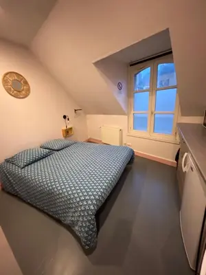 Un ou plusieurs lits dans un hébergement de l'établissement les moulins - chambre 2