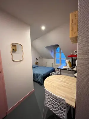 Un ou plusieurs lits dans un hébergement de l'établissement les moulins - chambre 2