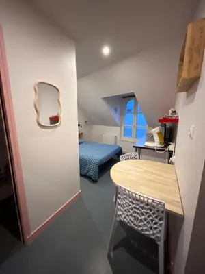Un ou plusieurs lits dans un hébergement de l'établissement les moulins - chambre 2