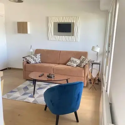 Studio avec loggia