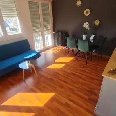 Appartement à 1km de la gare de Caen et 9 Kms de la plage