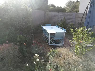 Jardin de l'établissement Maison de pêcheur à 150 m de la mer avec jacuzzi