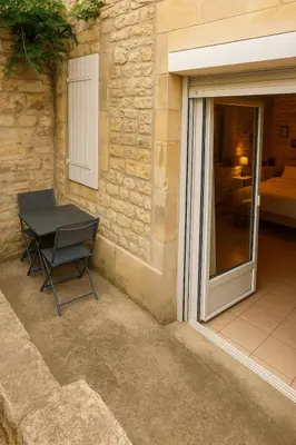 Terrasse ou espace extérieur de l'établissement Le Nid d Abbaye